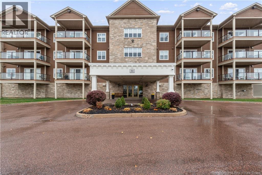 88 Woods Terrace Unit# 401, Moncton, New Brunswick