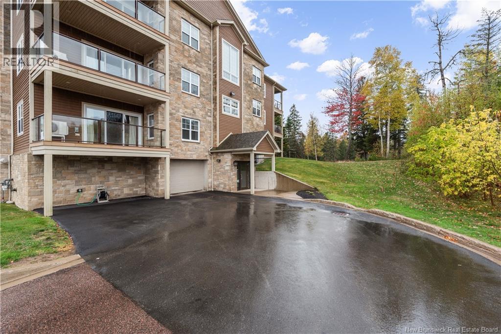 88 Woods Terrace Unit# 401, Moncton, New Brunswick  E1G 1X6 - Photo 34 - NB128691