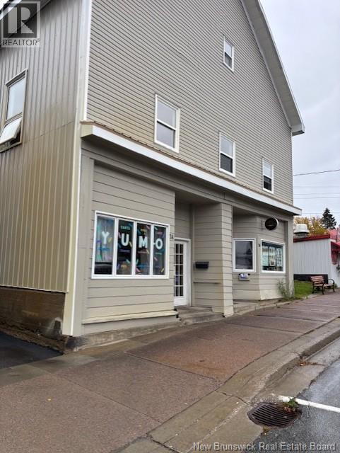 26 King, St. Stephen, New Brunswick  E3L 2C2 - Photo 2 - NB128682