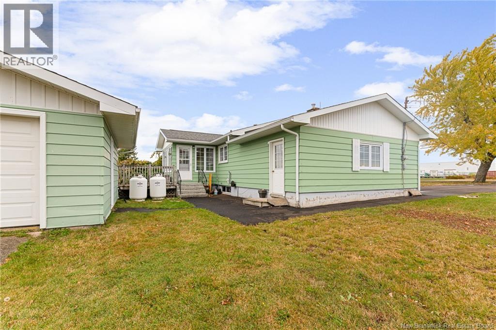1802 Champlain Street, Dieppe, New Brunswick  E1A 7J1 - Photo 41 - NB128483