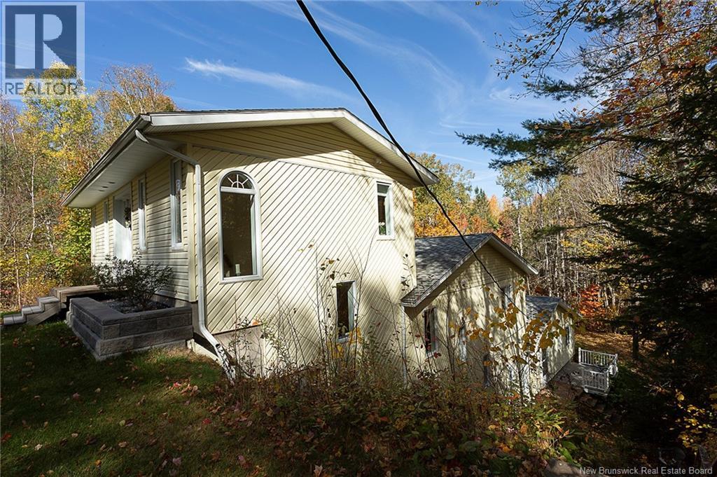 7415 Route 101, Wirral, New Brunswick  E5L 2P6 - Photo 4 - NB127916