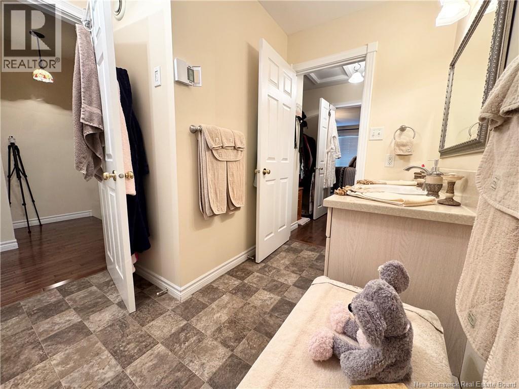 500 Riverside Drive Unit# 1, Fredericton, New Brunswick  E3A 8C2 - Photo 18 - NB128694