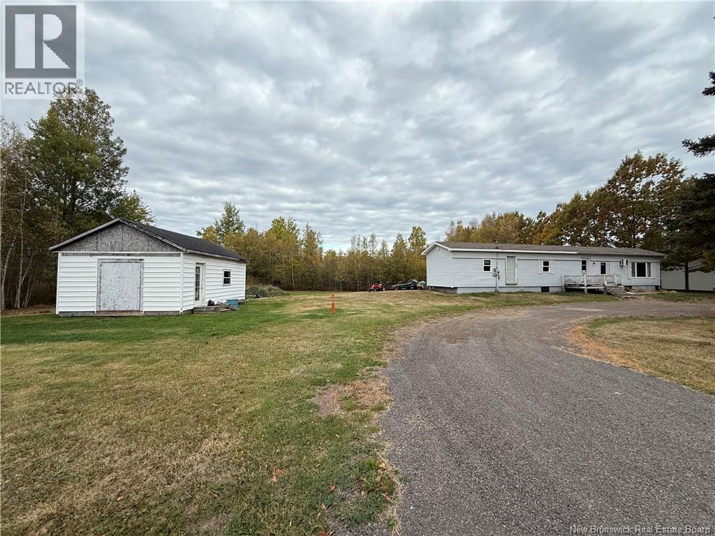 6040 Rte 134, Bouctouche, New Brunswick  E4S 4A4 - Photo 3 - NB128724