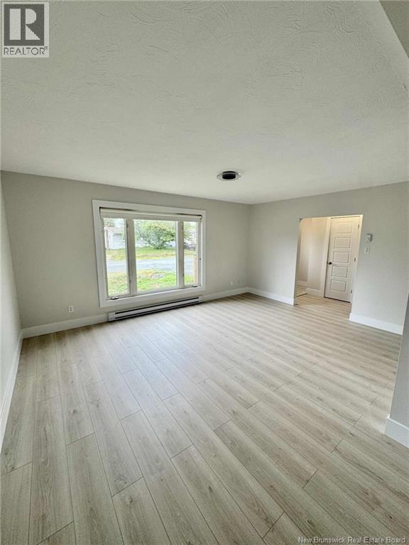 946 Meadow Avenue, Bathurst, New Brunswick  E2A 2H6 - Photo 6 - NB128684