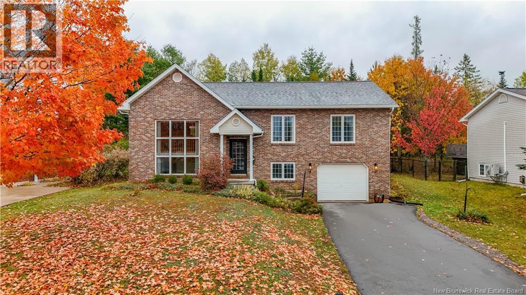 308 Douglas Avenue, Fredericton, New Brunswick  E3A 5T1 - Photo 2 - NB128602