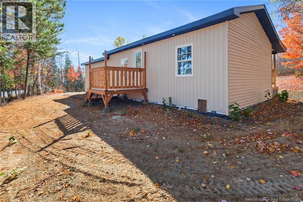 19 Slope Road, Minto, New Brunswick  E4B 3G7 - Photo 9 - NB128754