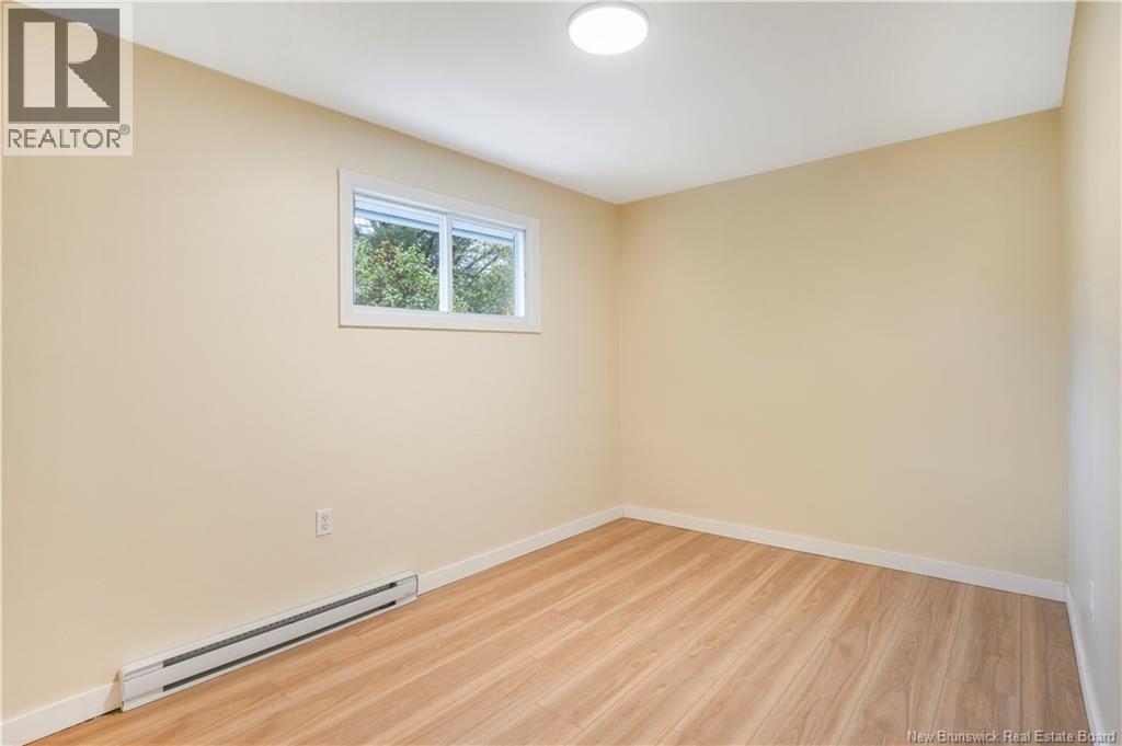 865 Riverside Drive, Fredericton, New Brunswick  E3A 8R1 - Photo 20 - NB128709