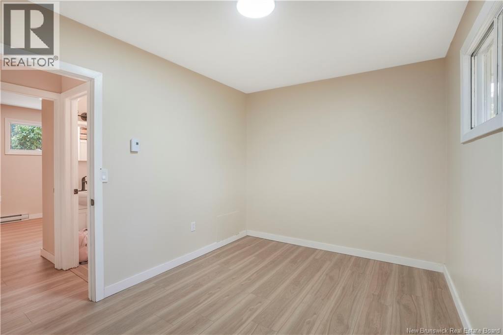 865 Riverside Drive, Fredericton, New Brunswick  E3A 8R1 - Photo 22 - NB128709