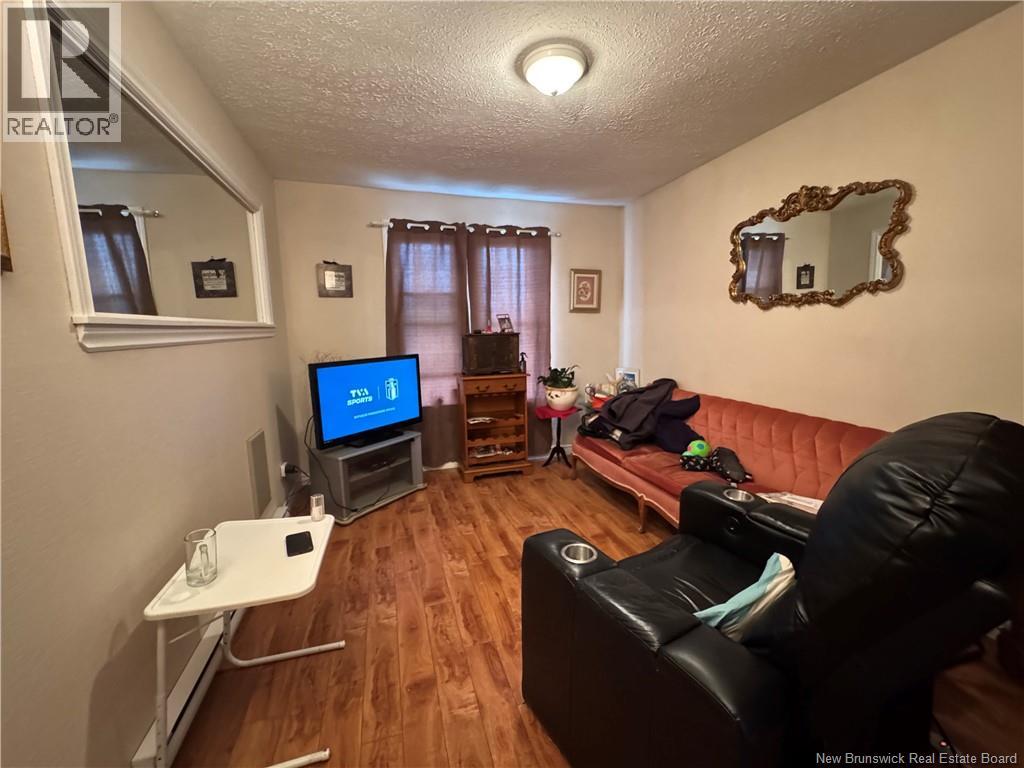 777 Everard H. Daigle Boulevard, Grand-Sault/grand Falls, New Brunswick  E3Z 3C6 - Photo 18 - NB128693