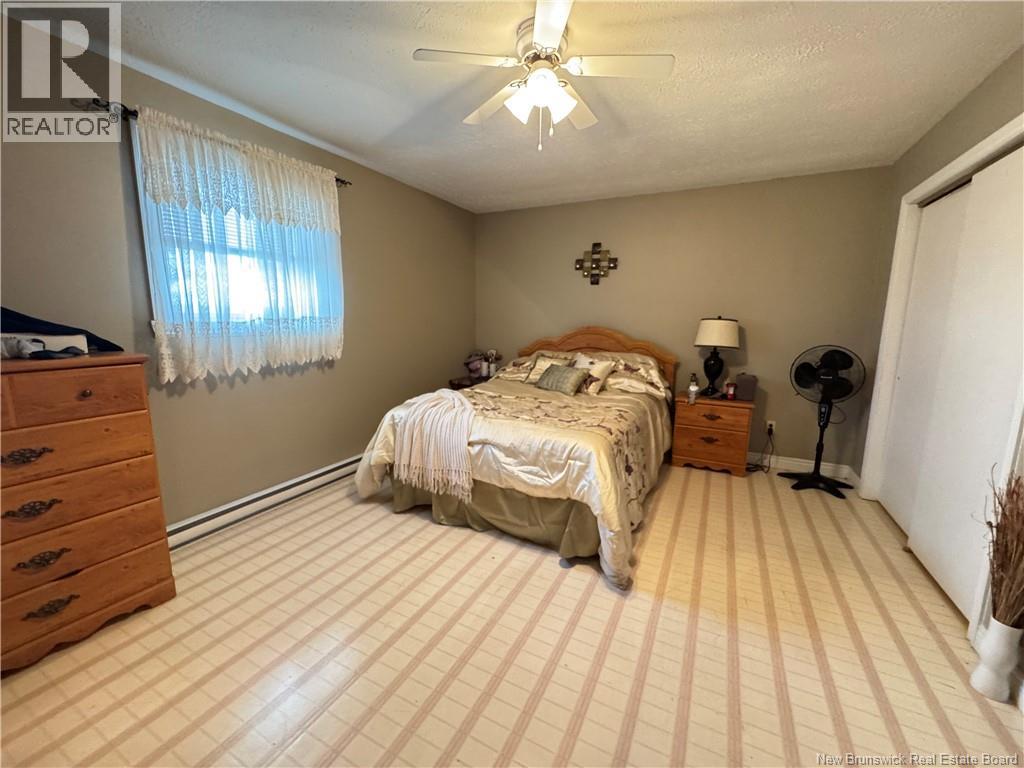 777 Everard H. Daigle Boulevard, Grand-Sault/grand Falls, New Brunswick  E3Z 3C6 - Photo 14 - NB128689
