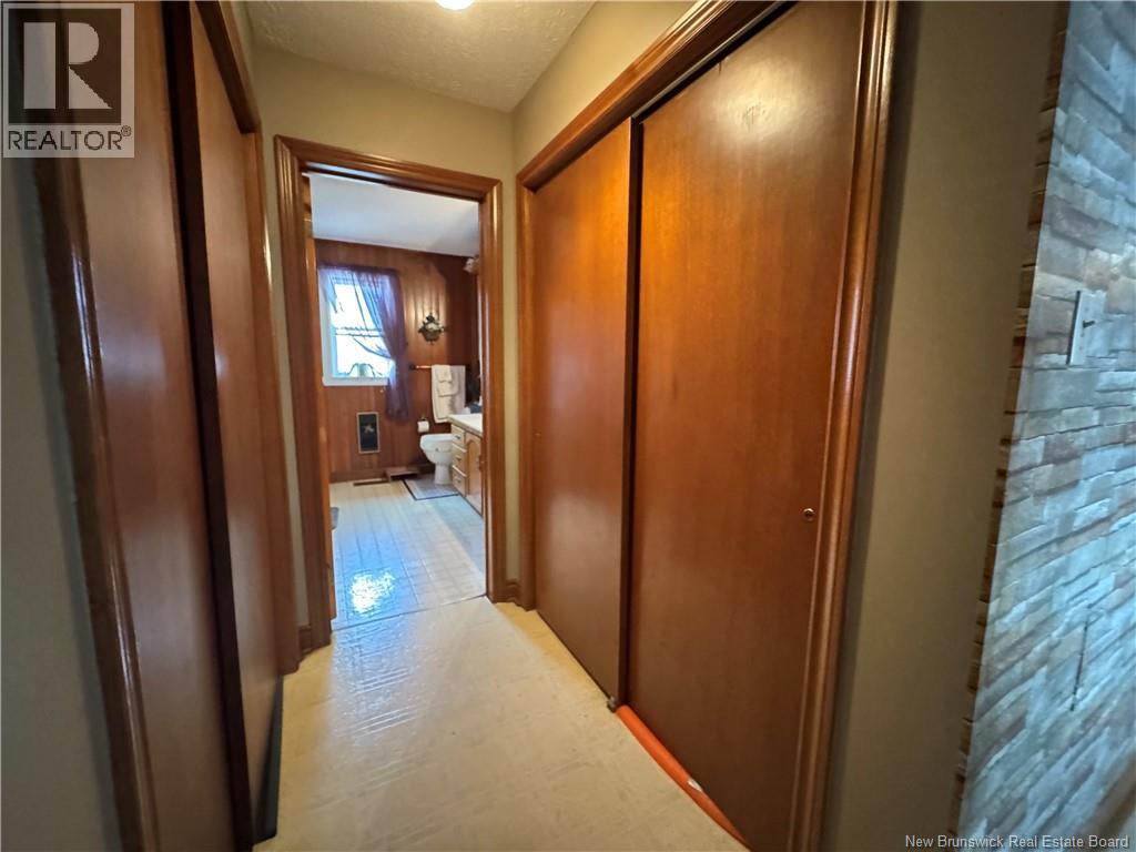 777 Everard H. Daigle Boulevard, Grand-Sault/grand Falls, New Brunswick  E3Z 3C6 - Photo 16 - NB128689