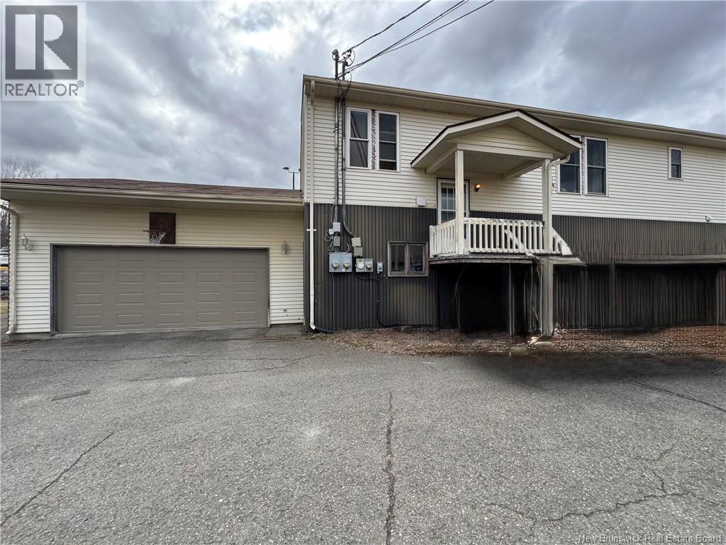 777 Everard H. Daigle Boulevard, Grand-Sault/grand Falls, New Brunswick  E3Z 3C6 - Photo 20 - NB128689