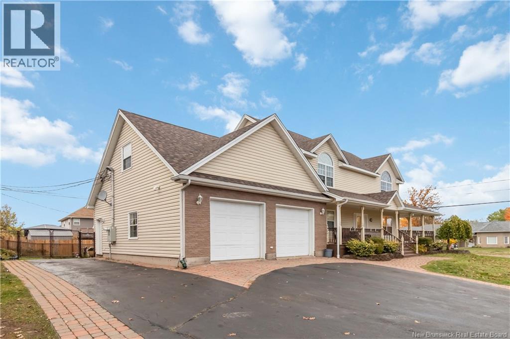 110 Willshire Way, Moncton, New Brunswick  E1G 4Y1 - Photo 3 - NB128743