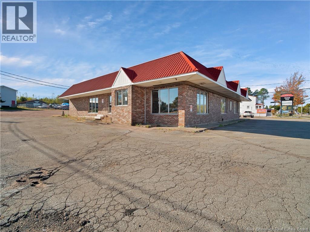 519 Main Street, Shediac, New Brunswick  E4P 2C4 - Photo 4 - NB128763