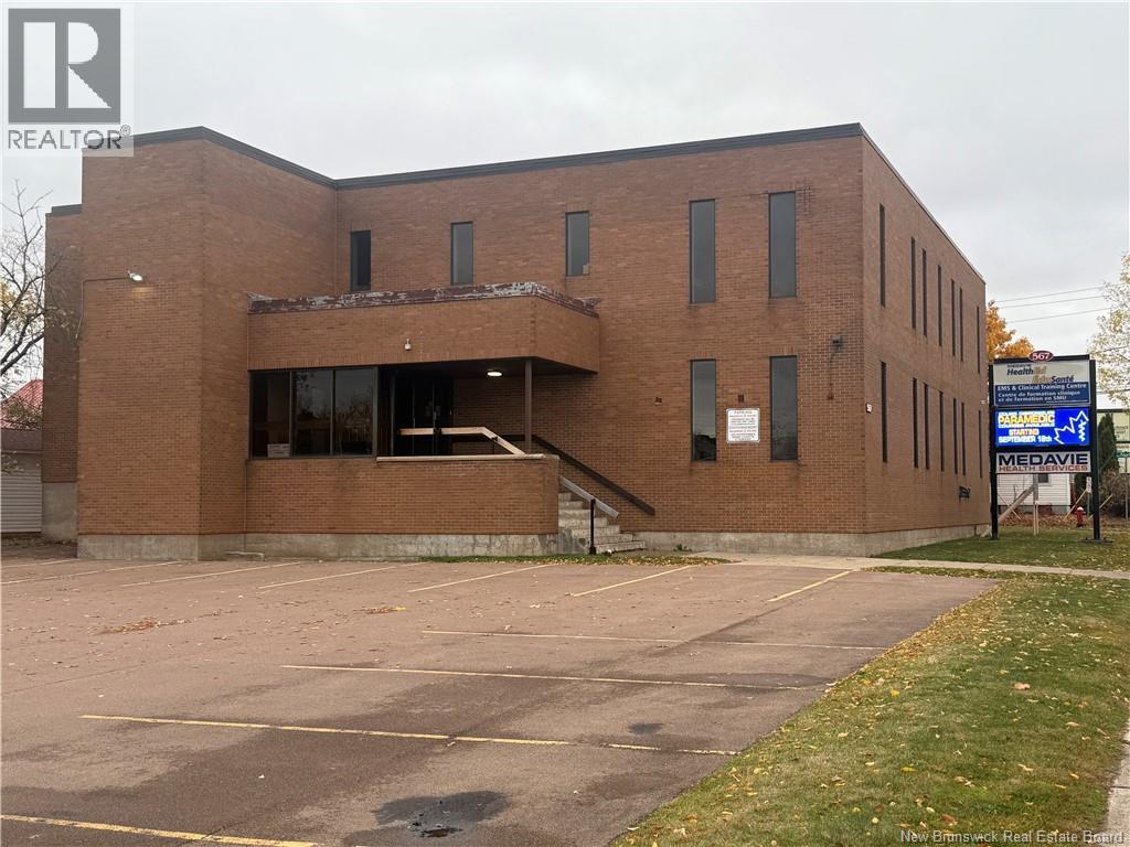 567 St George Street, Moncton, New Brunswick  E1E 2B9 - Photo 4 - NB128785