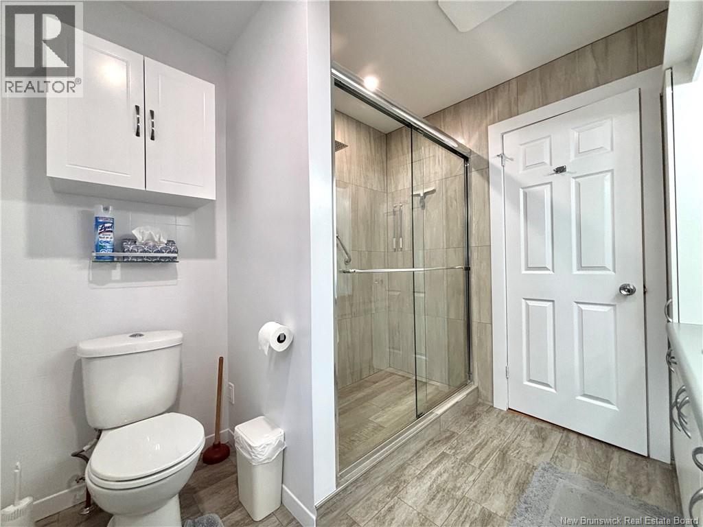 220 Francine, Beresford, New Brunswick  E8K 1N8 - Photo 16 - NB128614