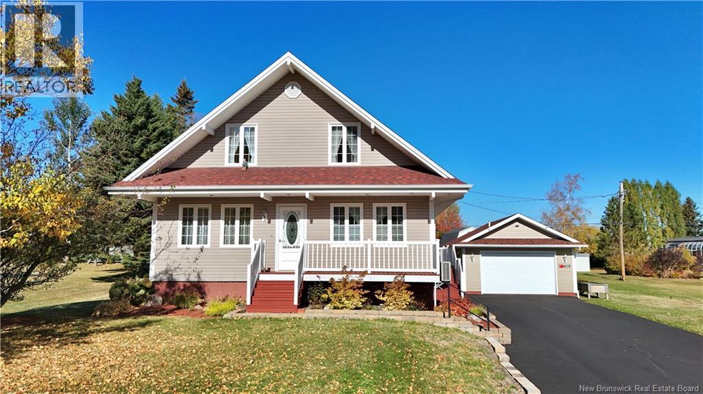 220 Francine, Beresford, New Brunswick  E8K 1N8 - Photo 2 - NB128614