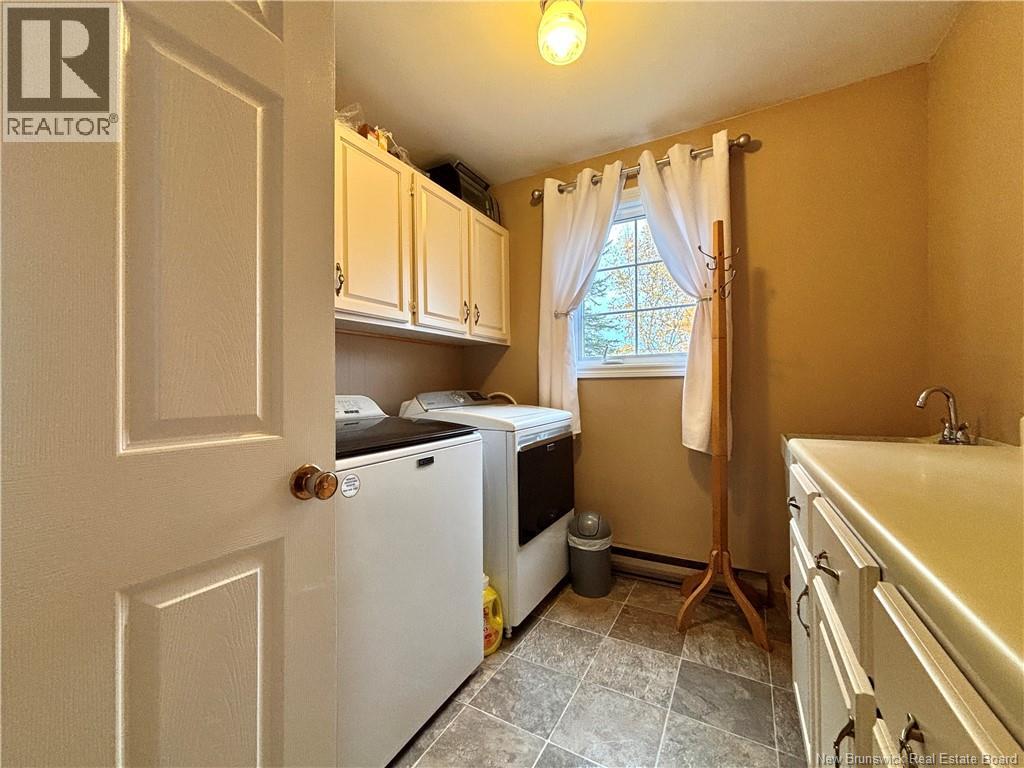 220 Francine, Beresford, New Brunswick  E8K 1N8 - Photo 35 - NB128614