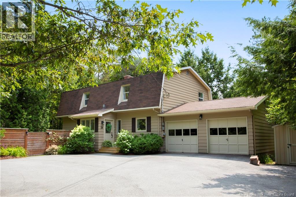 38 Hampton Road, Rothesay, New Brunswick