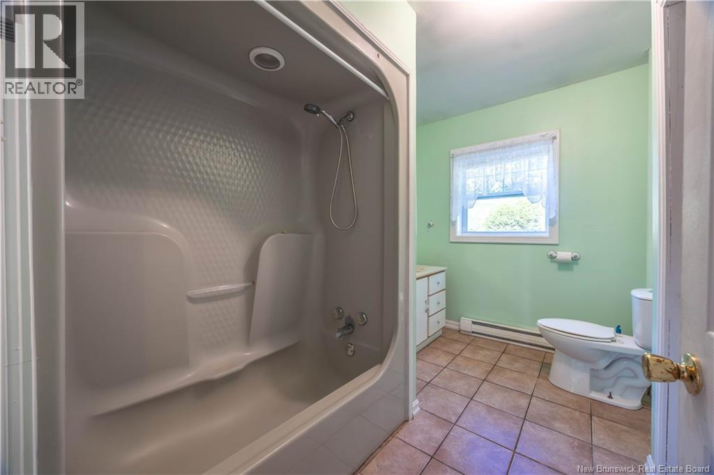 22 Mceachern Road, Quispamsis, New Brunswick  E2G 1C1 - Photo 17 - NB125352