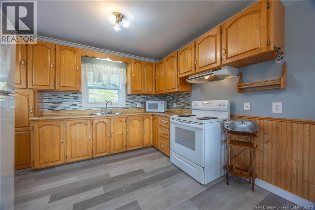 22 Mceachern Road, Quispamsis, New Brunswick  E2G 1C1 - Photo 4 - NB125352