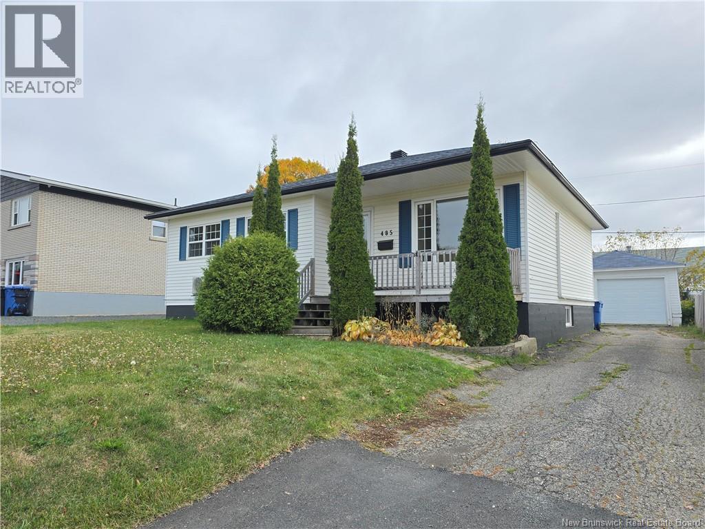 485 Varrily, Bathurst, New Brunswick  E8K 1W3 - Photo 1 - NB128777