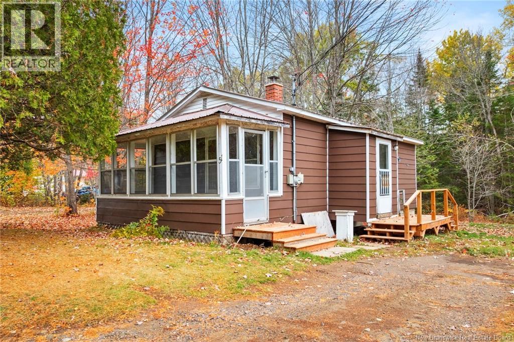 51 Dufferin Road, Chipman, New Brunswick  E4A 3X3 - Photo 2 - NB128730