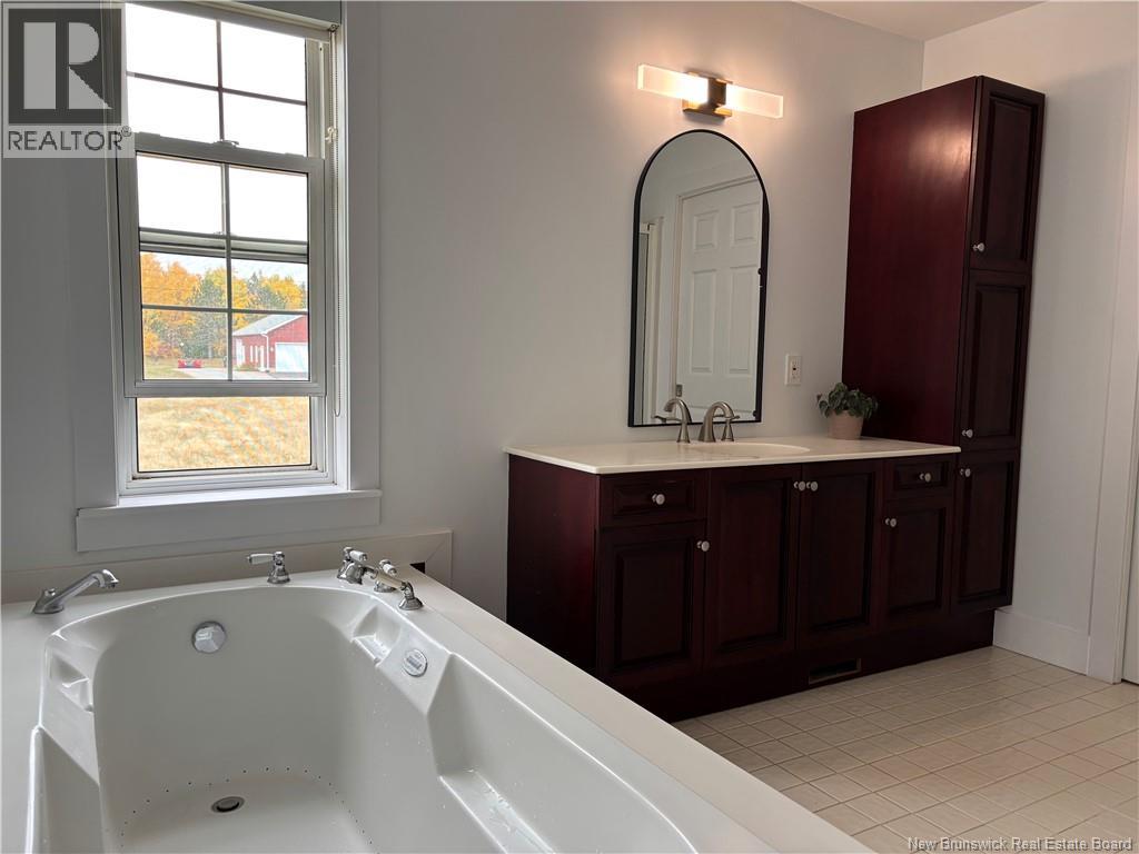 256 Rue Foulem Street, Caraquet, New Brunswick  E1W 1A4 - Photo 24 - NB127963