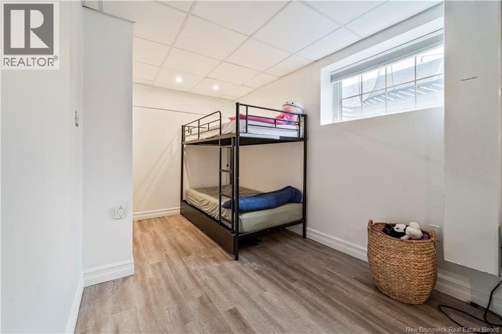 256 Rue Foulem Street, Caraquet, New Brunswick  E1W 1A4 - Photo 33 - NB127963