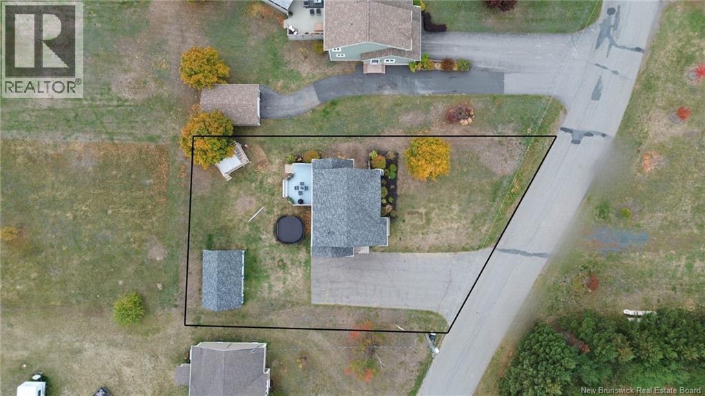 256 Rue Foulem Street, Caraquet, New Brunswick  E1W 1A4 - Photo 40 - NB127963