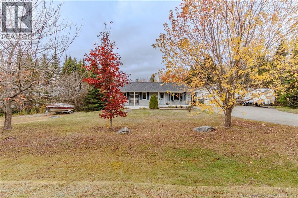 8 Oak Street, Willow Grove, New Brunswick  E2S 1L9 - Photo 3 - NB128845