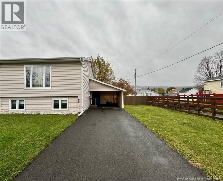 100 Dover Street, Campbellton, New Brunswick