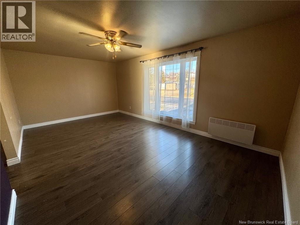 100 Dover Street, Campbellton, New Brunswick  E3N 1P8 - Photo 2 - NB128814