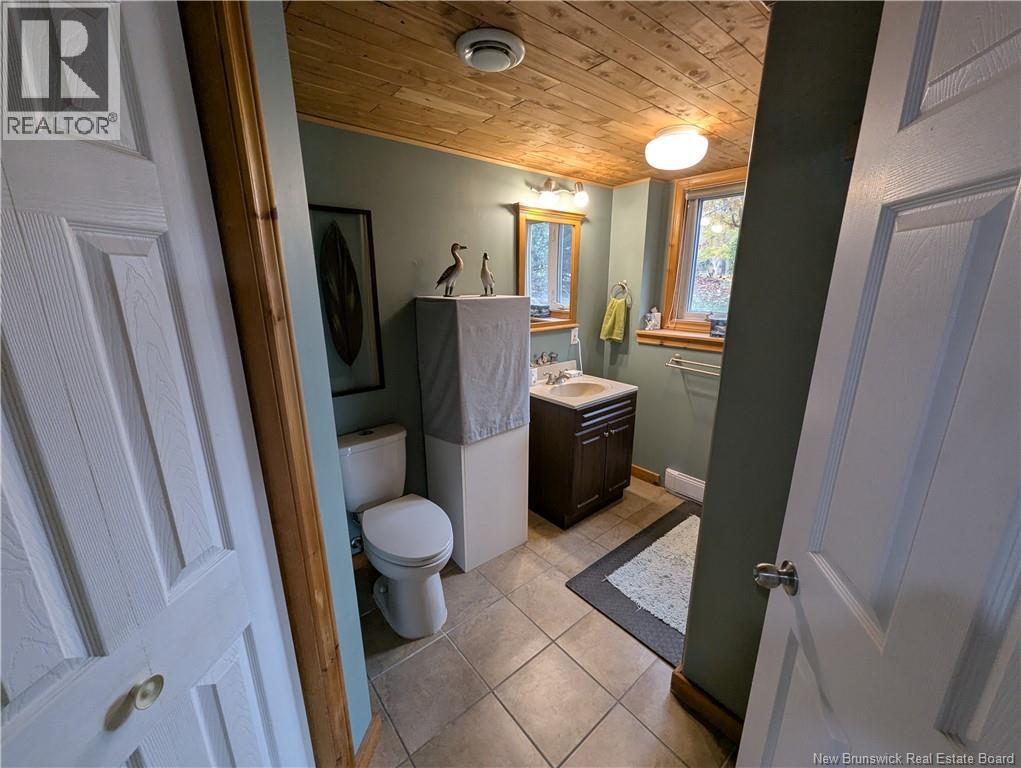 425 De La Baie, Nigadoo, New Brunswick  E8K 3P8 - Photo 31 - NB128847
