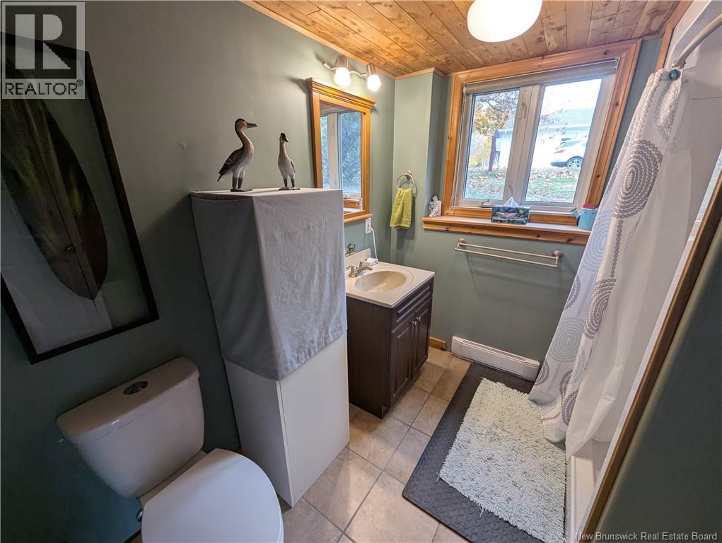 425 De La Baie, Nigadoo, New Brunswick  E8K 3P8 - Photo 32 - NB128847