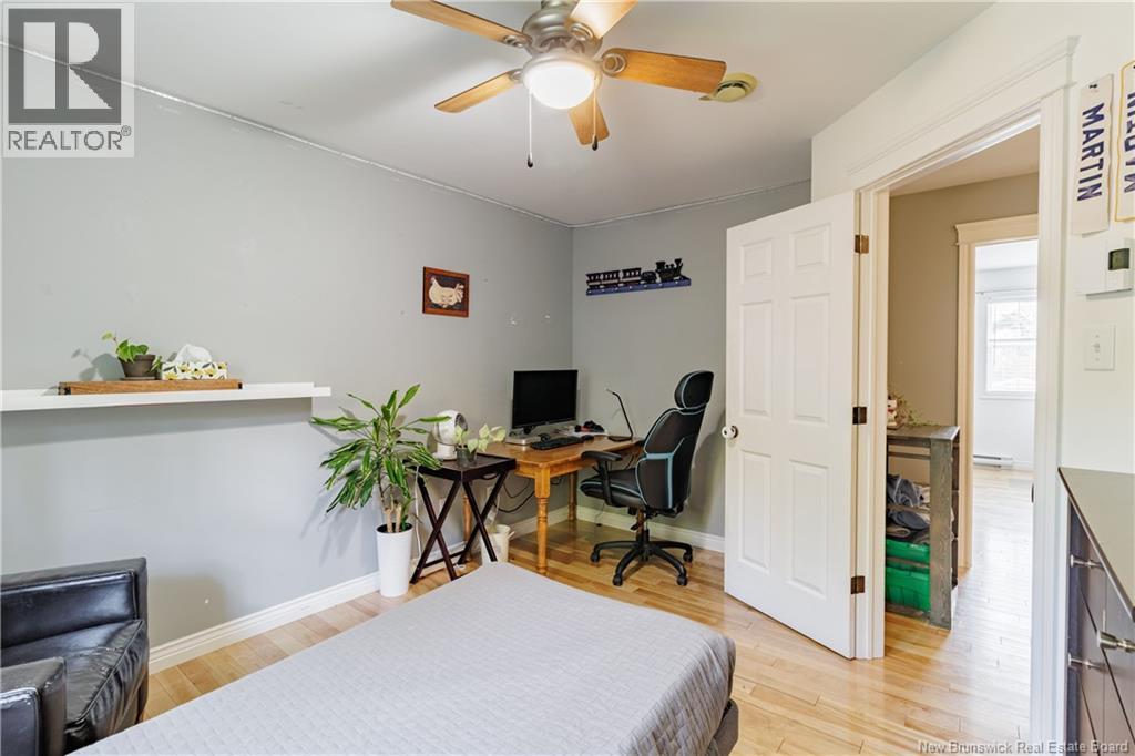 203 Green Avenue, Hanwell, New Brunswick  E3C 0A7 - Photo 34 - NB128867