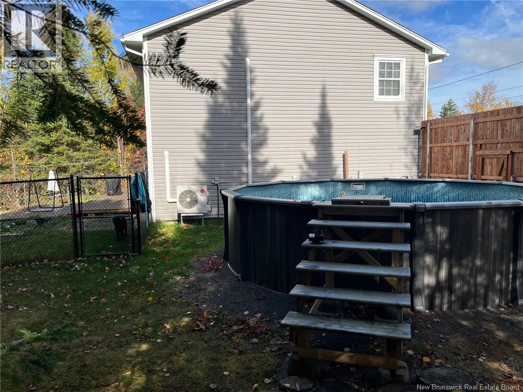 203 Green Avenue, Hanwell, New Brunswick  E3C 0A7 - Photo 40 - NB128867