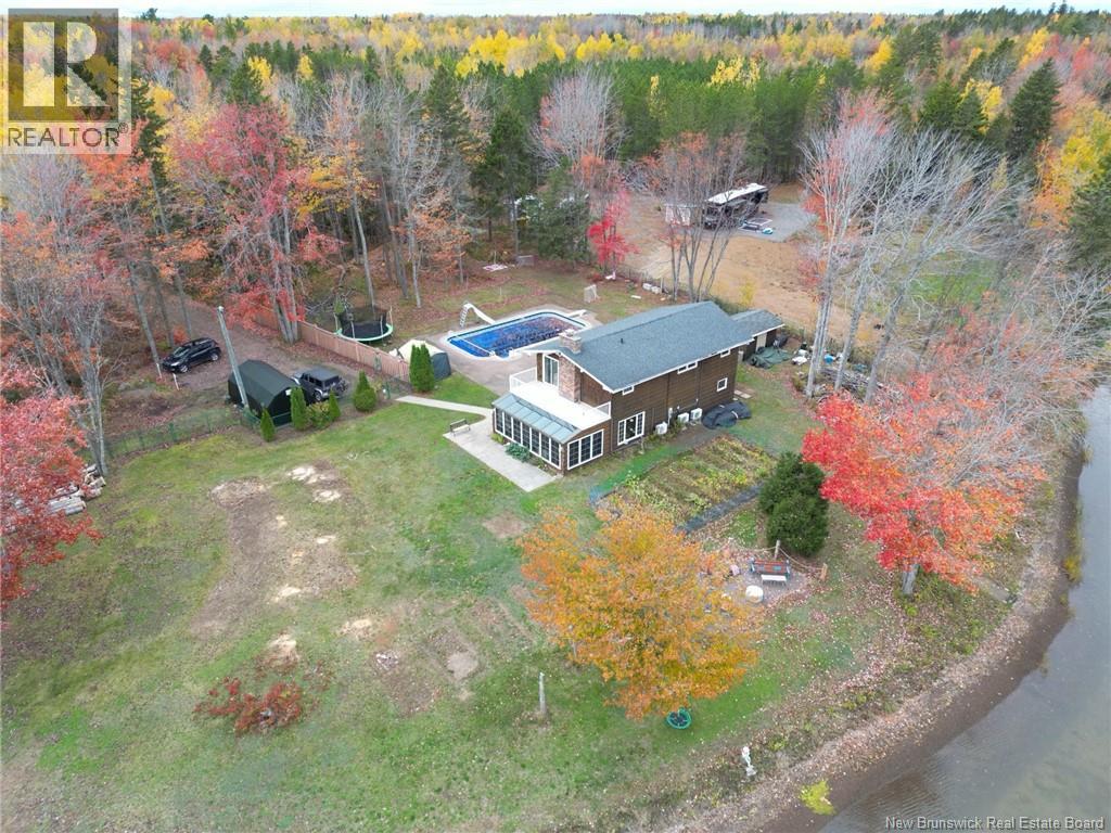 74 Soleil, Grand-Barachois, New Brunswick  E4P 8M3 - Photo 10 - NB128825