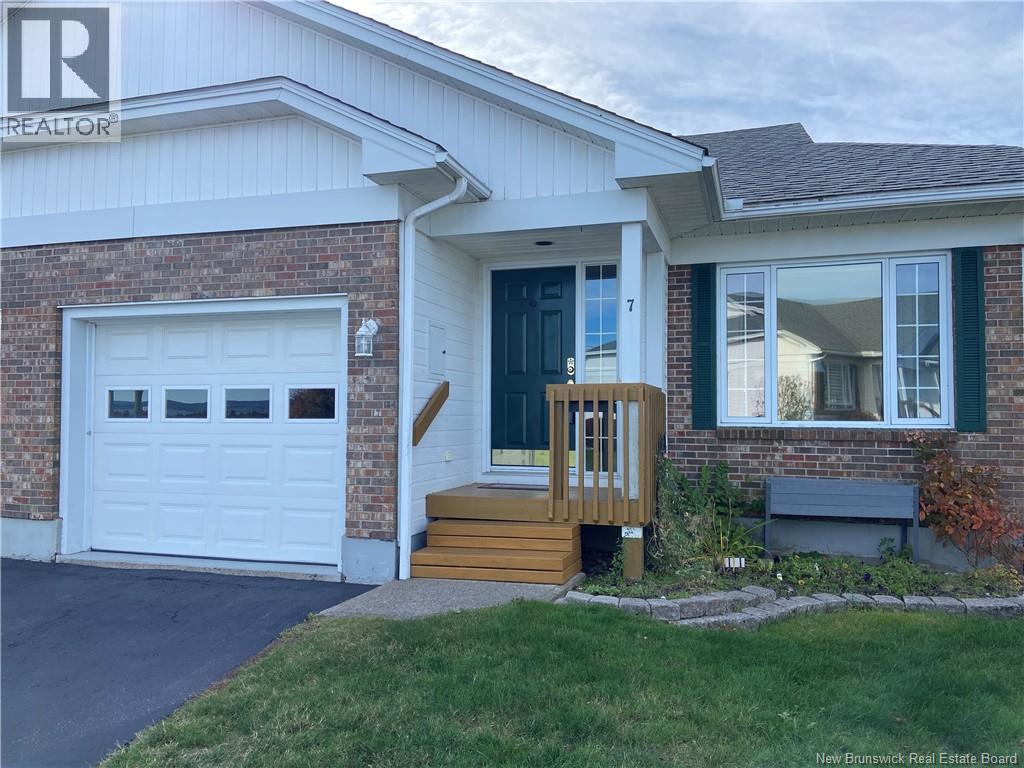 7 White House Court, Saint John, New Brunswick