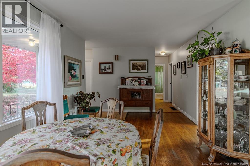 548 Kennebecasis River Road, Hampton, New Brunswick  E5N 6L3 - Photo 8 - NB128772