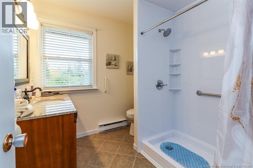 15 Hillsview Crescent, Rothesay, New Brunswick  E2E 3N5 - Photo 38 - NB128874