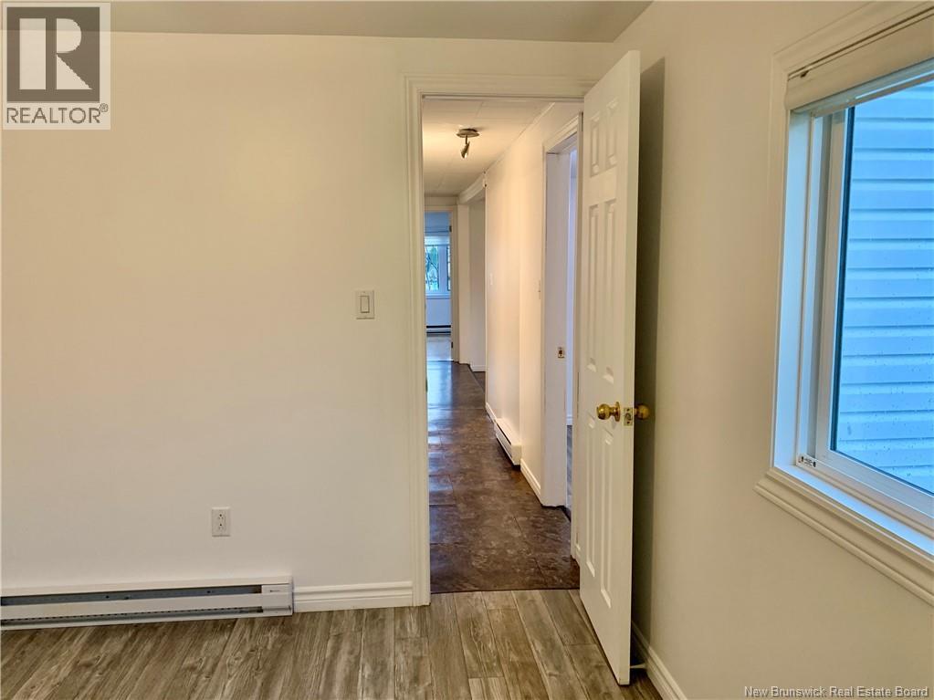 14 Mountain View, Campbellton, New Brunswick  E3N 3K9 - Photo 21 - NB128214