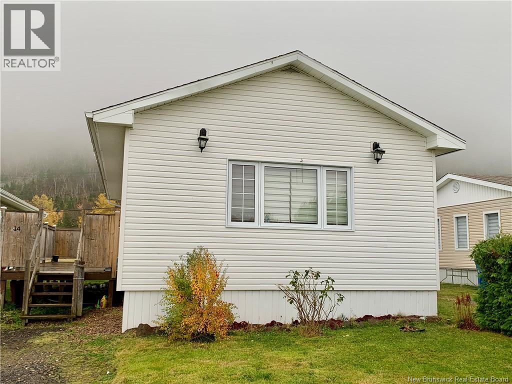 14 Mountain View, Campbellton, New Brunswick  E3N 3K9 - Photo 29 - NB128214