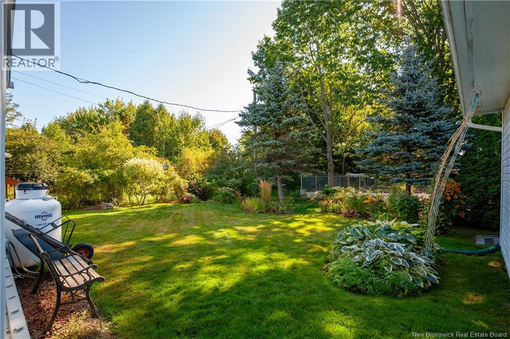 21 Dover Crescent, Fredericton, New Brunswick  E3B 4T8 - Photo 6 - NB126319