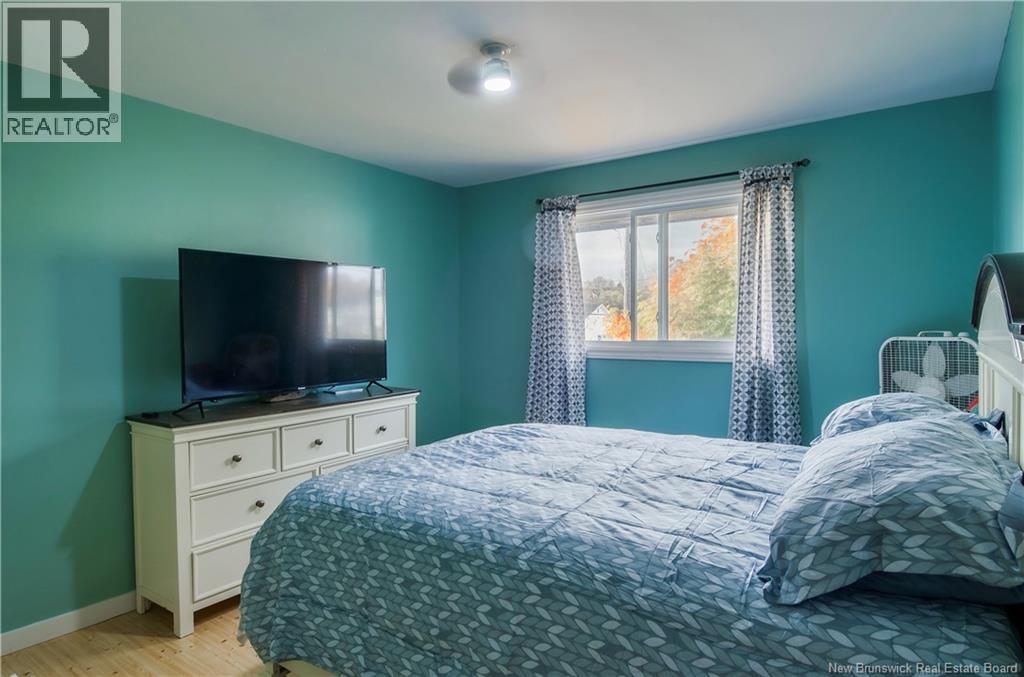 233 Mark Drive, Saint John, New Brunswick  E2J 3X6 - Photo 19 - NB128861