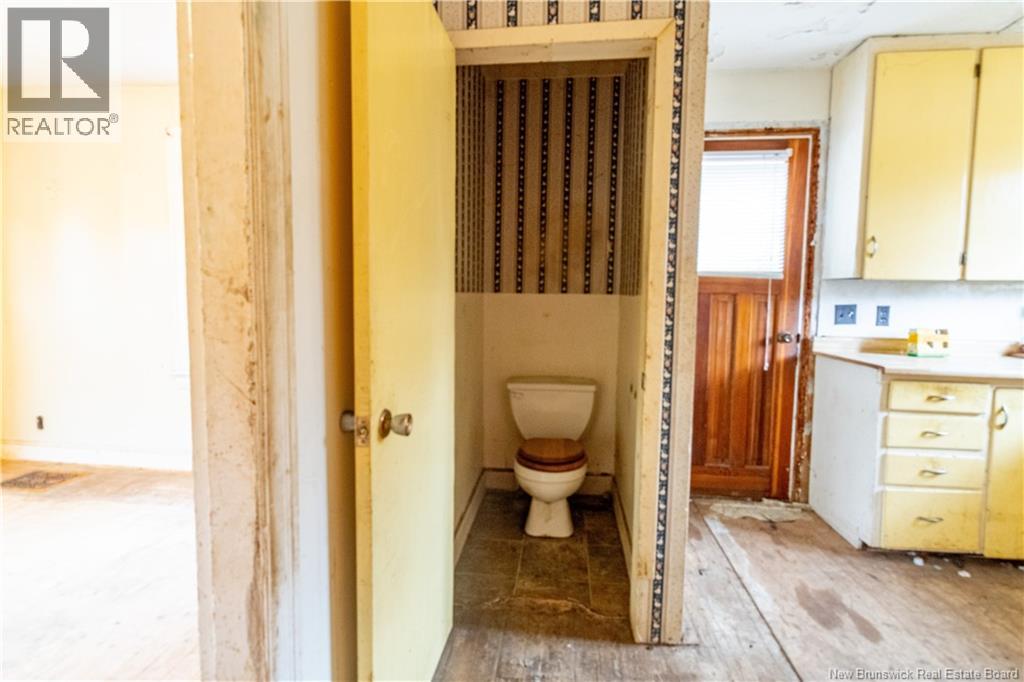 55 Queen Street, Sussex, New Brunswick  E4E 2A8 - Photo 7 - NB128947