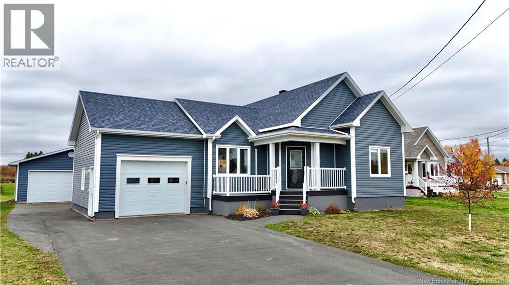 656 Baie, Beresford, New Brunswick