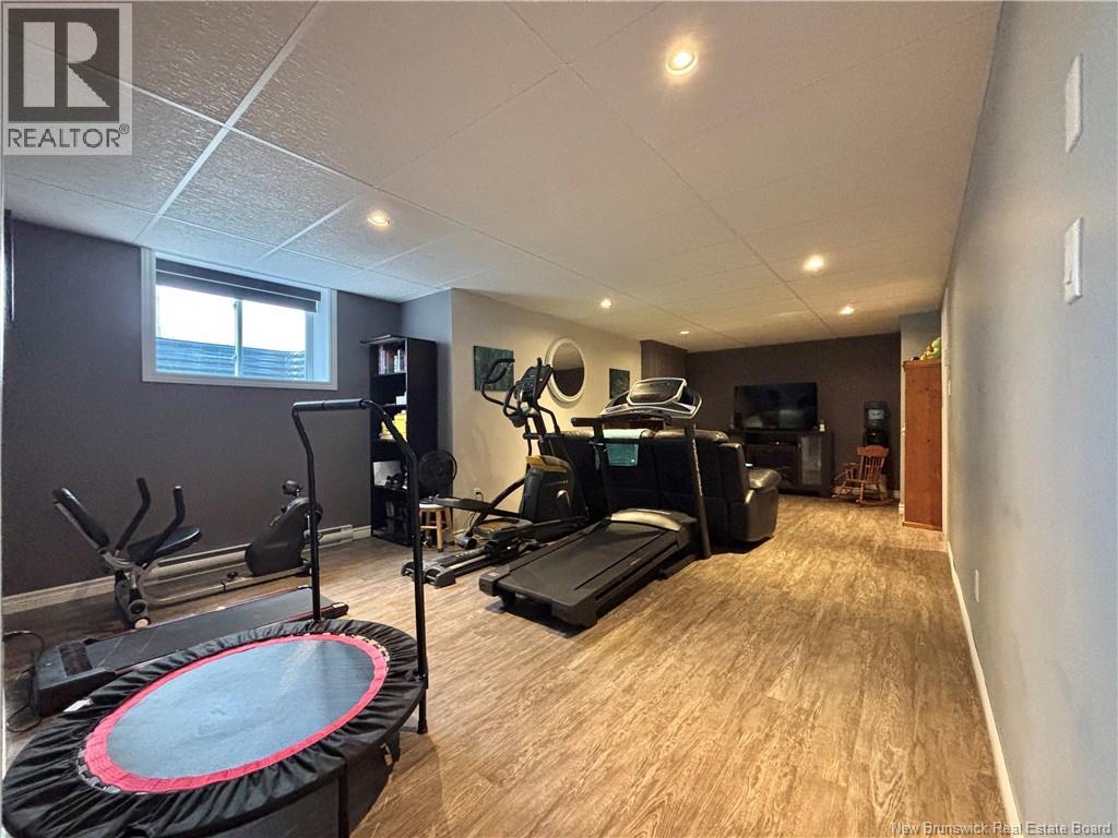 656 Baie, Beresford, New Brunswick  E8K 1X2 - Photo 26 - NB128946
