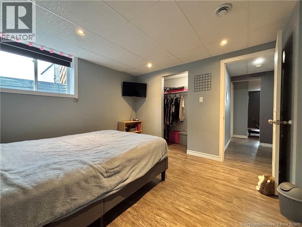 656 Baie, Beresford, New Brunswick  E8K 1X2 - Photo 30 - NB128946