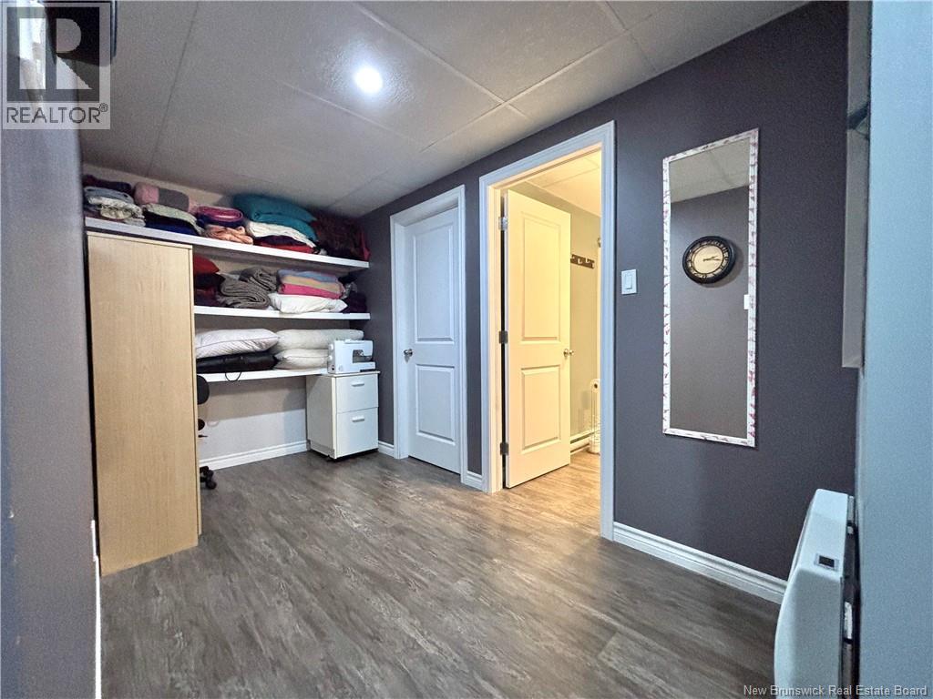 656 Baie, Beresford, New Brunswick  E8K 1X2 - Photo 33 - NB128946